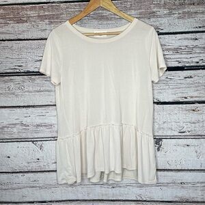 Lavender Field Cream Ivory Short Sleeve Blouse Ruffle Hem No Size Tag Medium